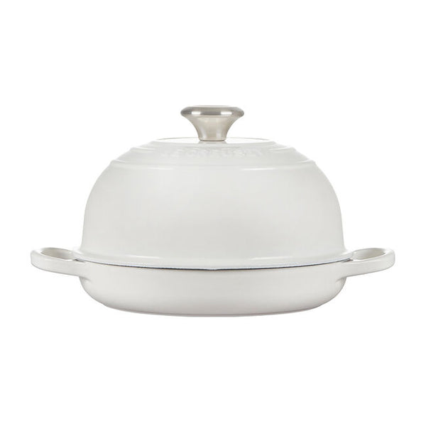 Le Creuset Signature Bread Oven 9.5" - White