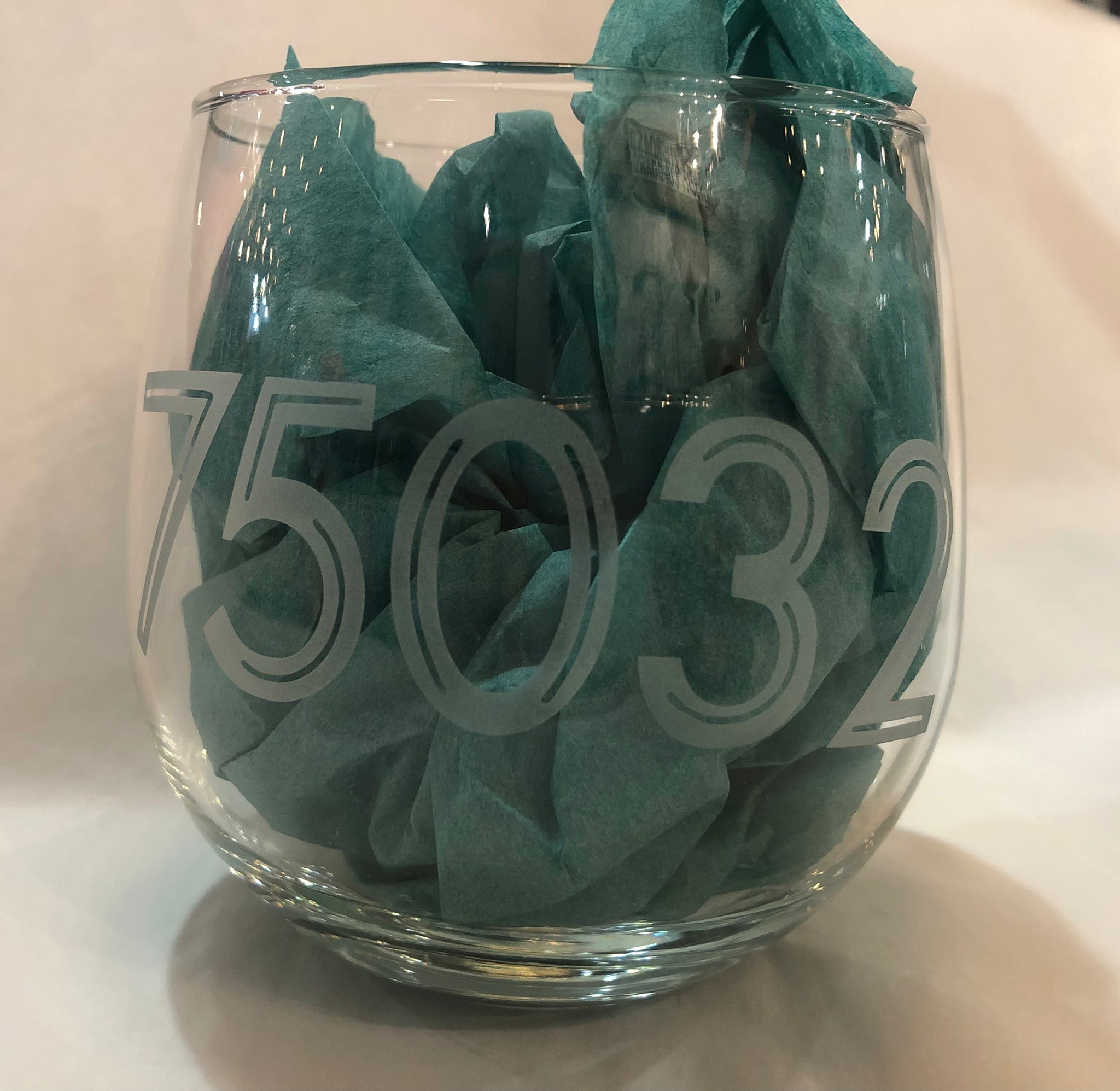 Zipcode Etched Stemless Wine Glass